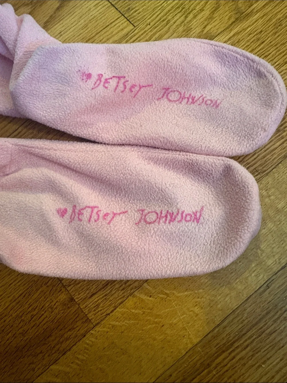 🔥5 FOR $25🔥 Betsey Johnson Pink Rain Boot Liners with Black Skull Cuff
